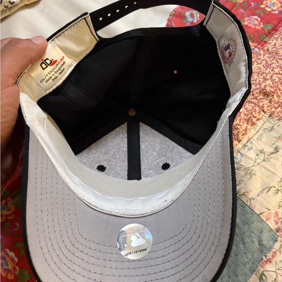 Houston Astros SnapBack Black Cap with logo - Picture 5 of 5